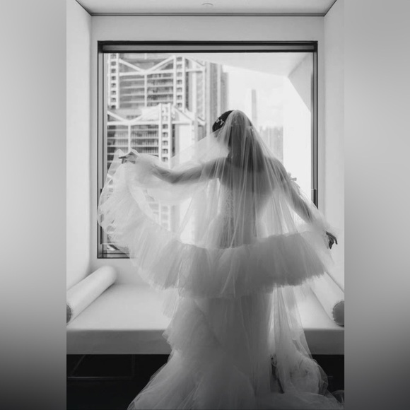 Bella Bridal Accessories - Elegant White Bridal Veil